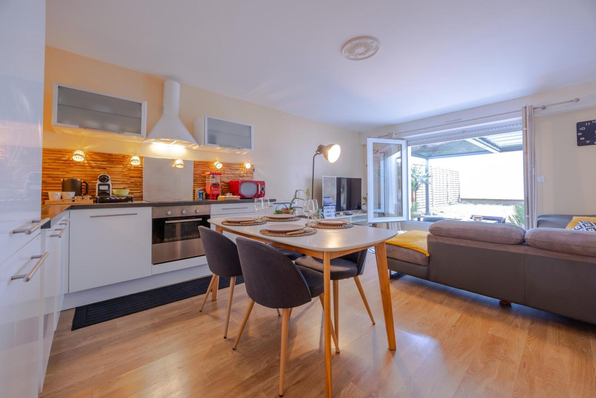 Apartmán Le Coin Du Bonheur Nantes Exteriér fotografie